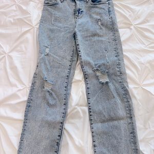 KENDALL + KYLIE Distressed cropped jeans, Size 5/27